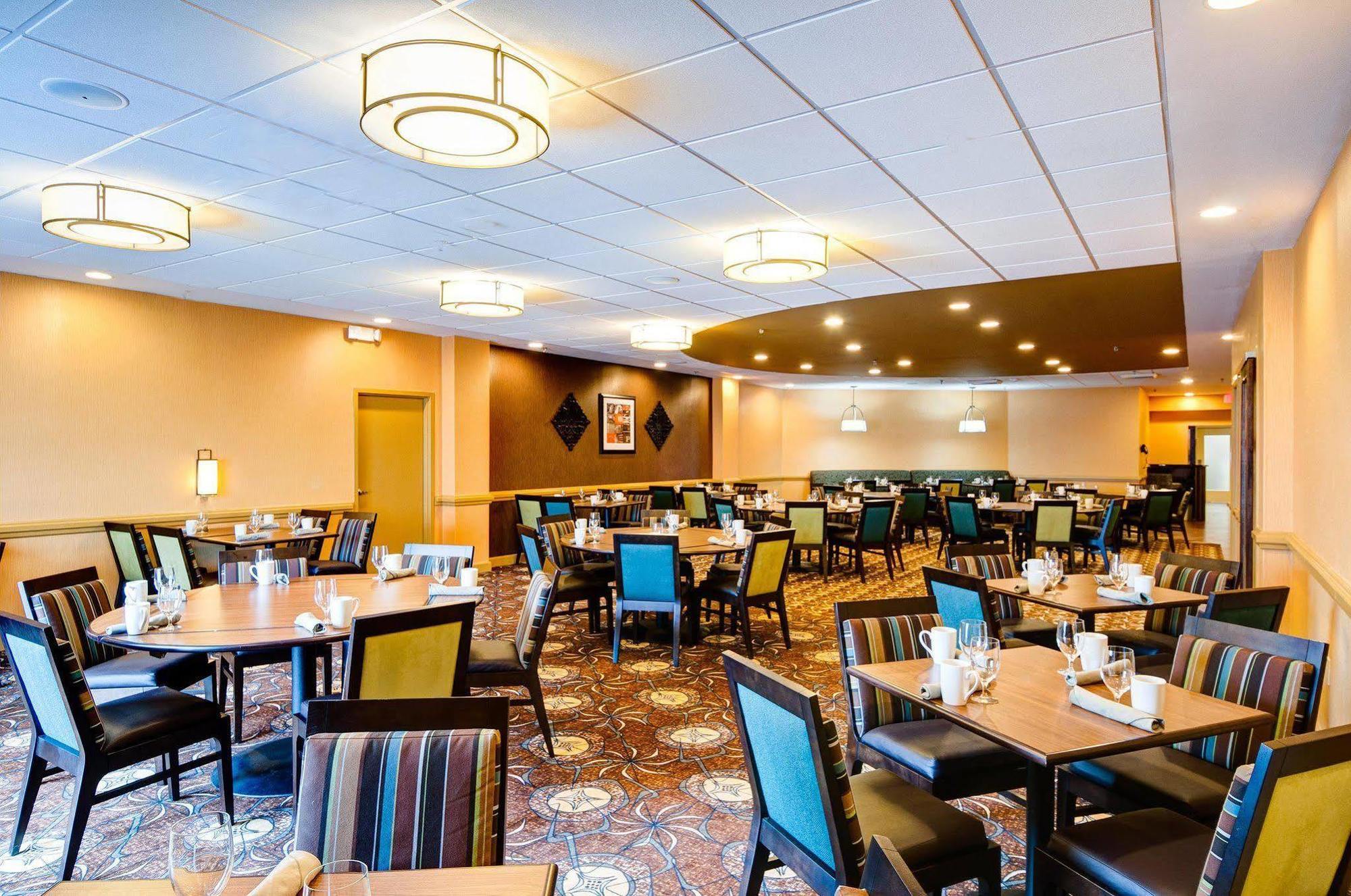 Hampton Inn & Suites Holly Springs Exteriér fotografie